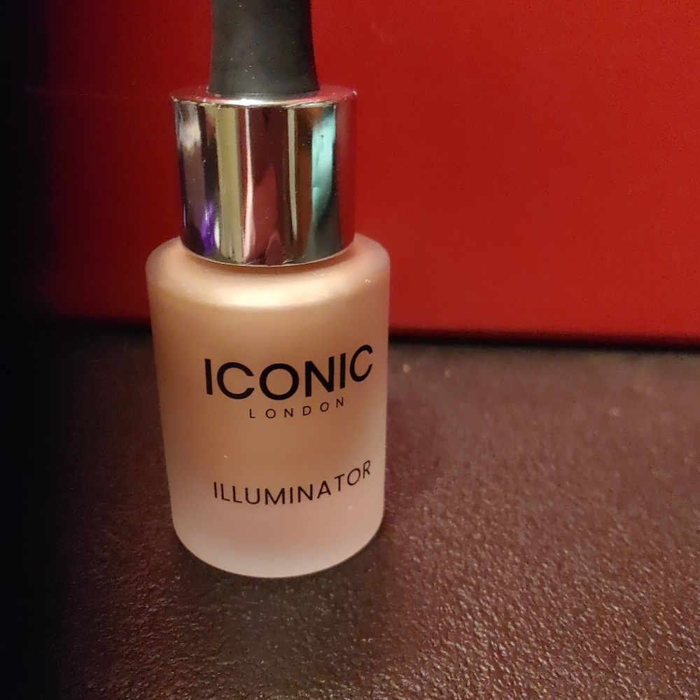 Iconic illuminator